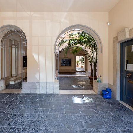 Vg Fori Imperiali 5 Stelle Appartamento Elegante Рим Екстериор снимка