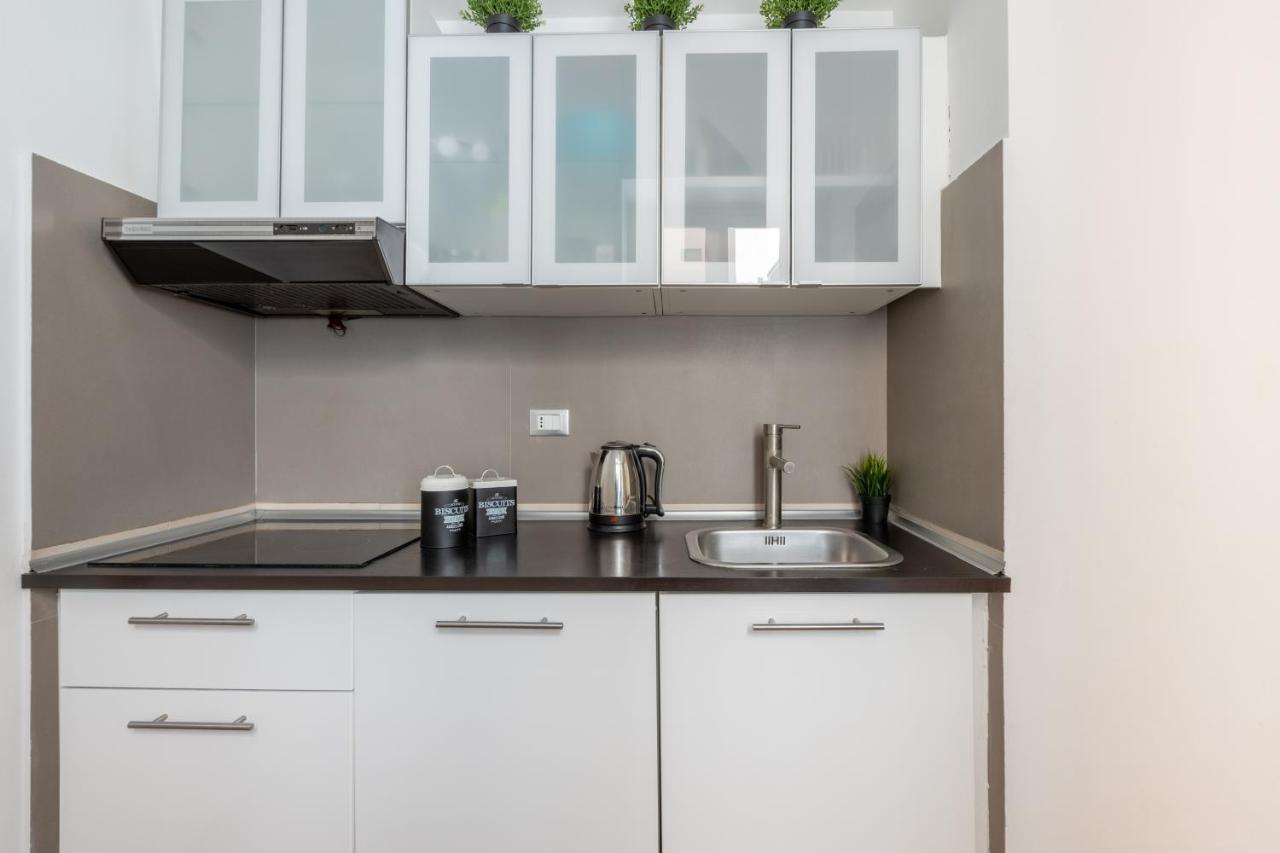 Vg Fori Imperiali 5 Stelle Appartamento Elegante Рим Екстериор снимка